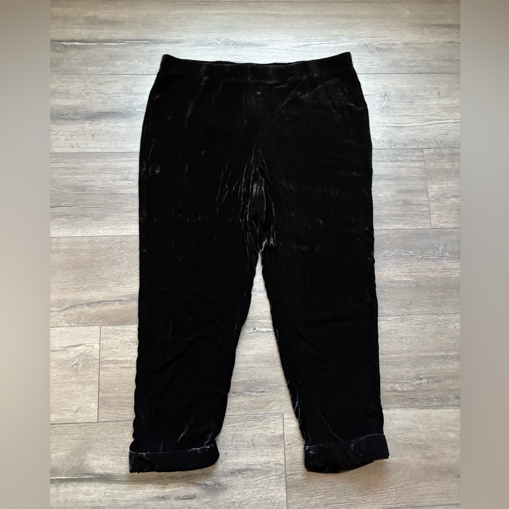 J. Jill Black Velvet Silk Blend Straight Cuffed Pants Holiday Party Size Medium
